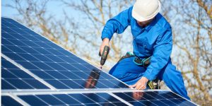 Installation Maintenance Panneaux Solaires Photovoltaïques à Saint-Medard-de-Guizieres